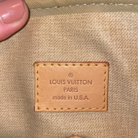 Authentic Vintage Monogram Louis Vuitton - Picture 3 of 3